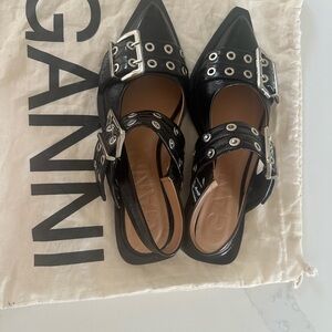 Ganni Black Heeled Shoes with Buckle Details